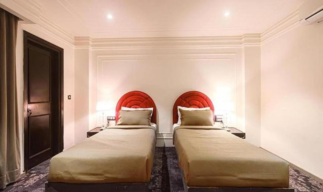Fabhotel Prime The Seven Seeds Nové Dillí Exteriér fotografie