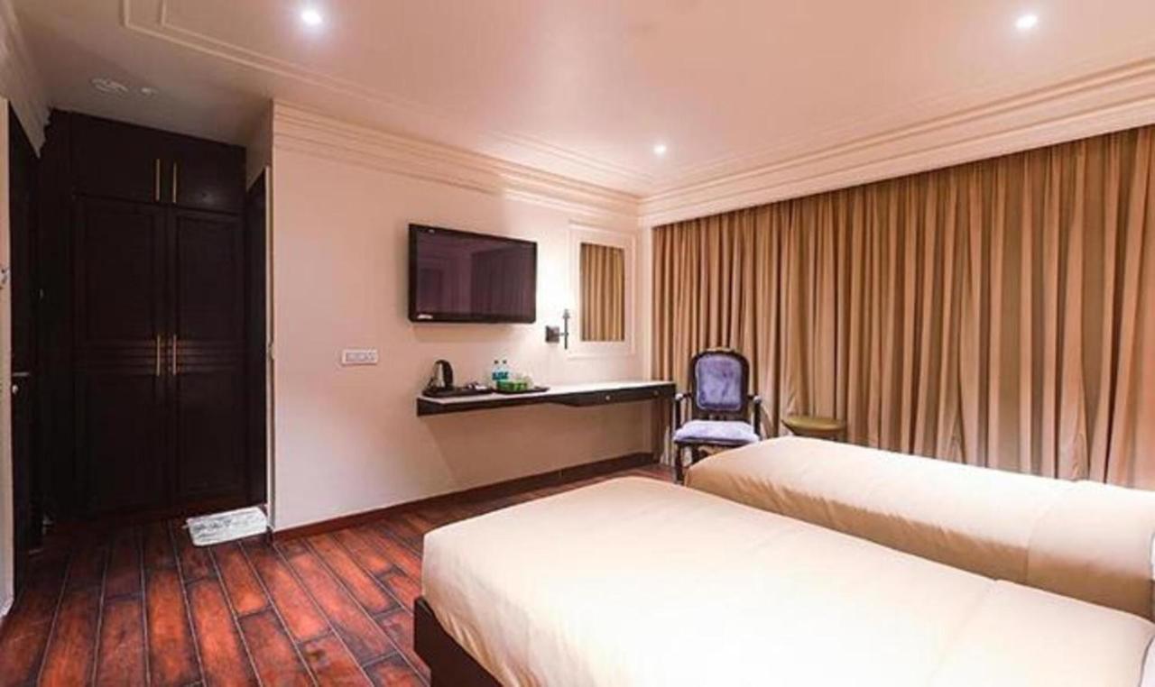 Fabhotel Prime The Seven Seeds Nové Dillí Exteriér fotografie